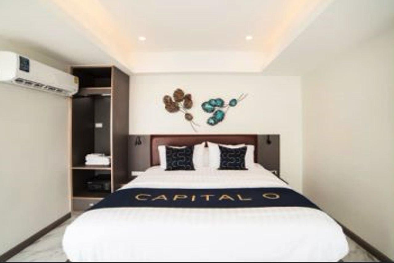 Roomquest Sukhumvit36 Bts Thonglor Bangkok Exterior photo
